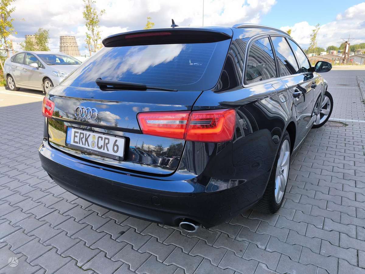 Audi A6, 3.0 l., universalas