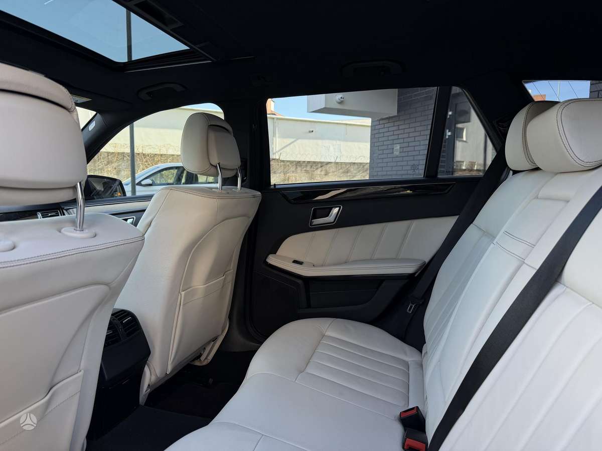 Mercedes-Benz E320, 3.0 l., Универсал