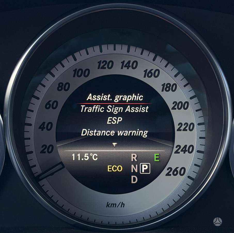 Mercedes-Benz E320, 3.0 l., Универсал