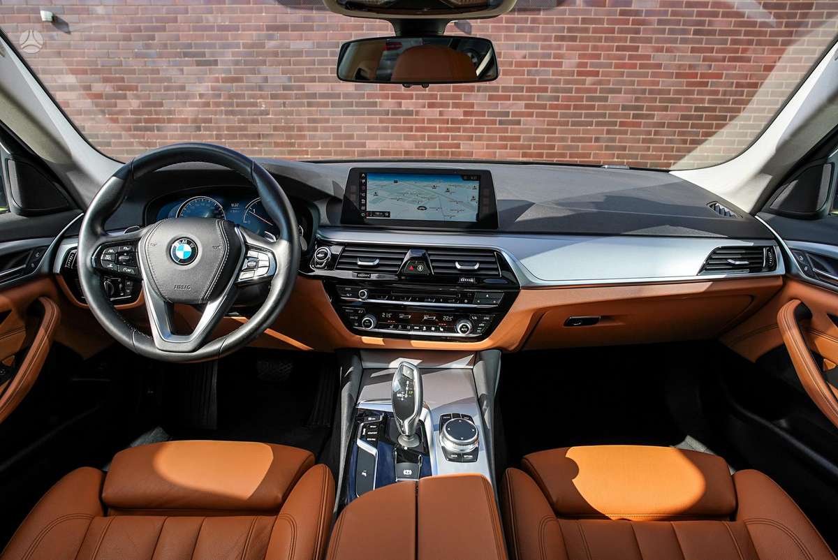 BMW 525, 2.0 l., Седан