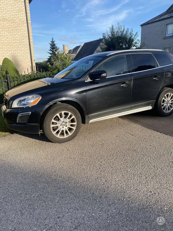 Volvo XC60 - 1