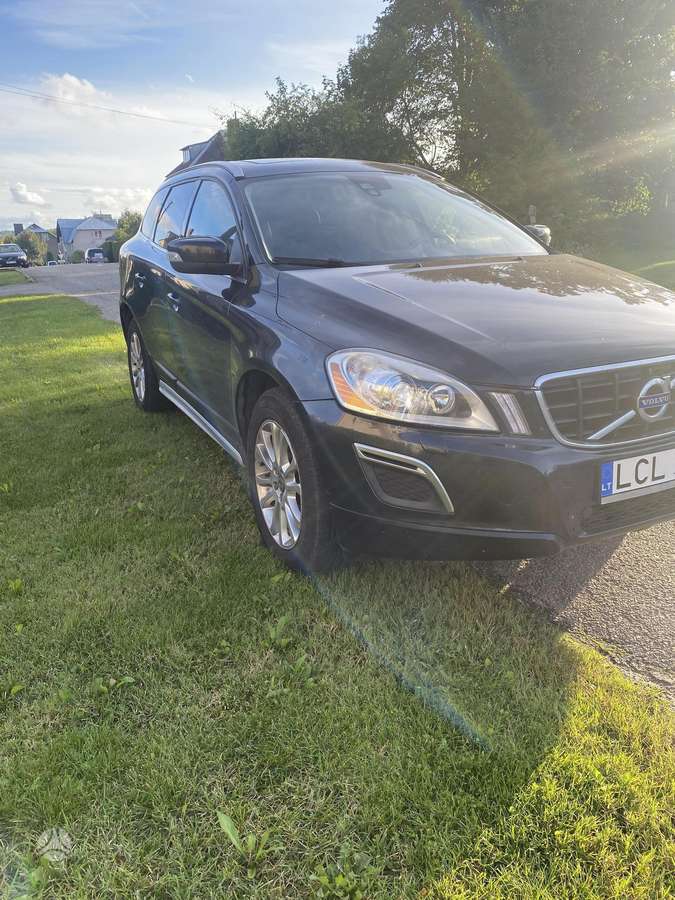 Volvo XC60 - 2