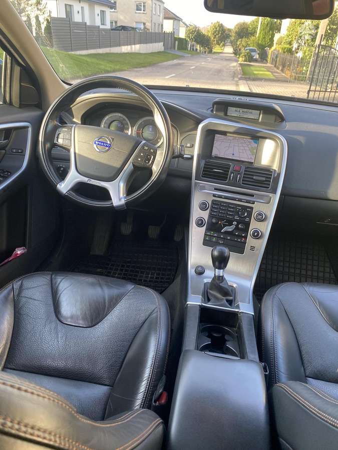 Volvo XC60 - 6
