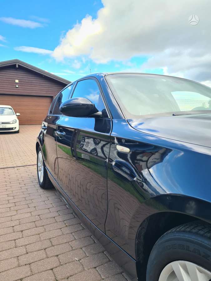 BMW 118, 2.0 l., hatchback