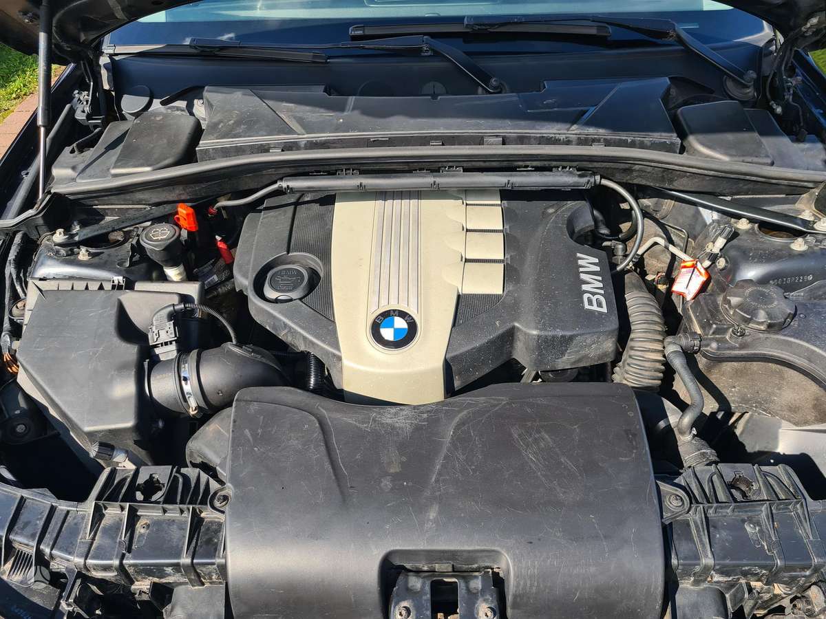 BMW 118, 2.0 l., Хэтчбек