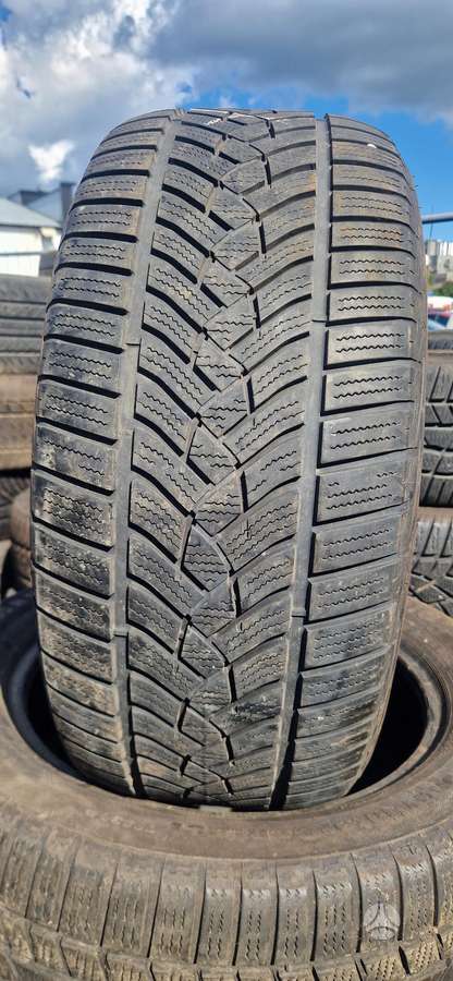 Goodyear Ultra Grip Performance, universalios 245/45 R17