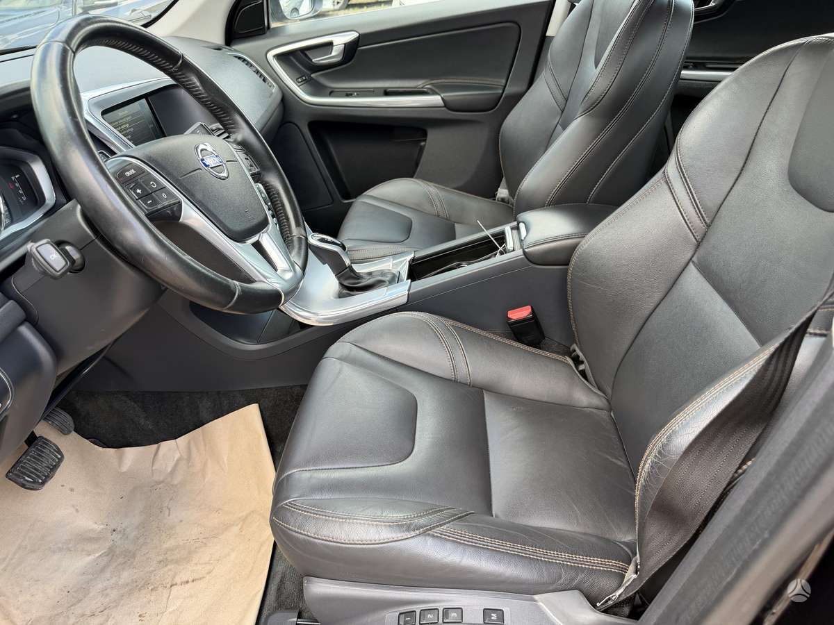 Volvo XC60 - 5