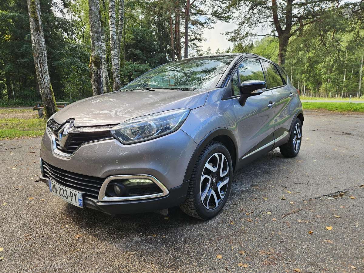 Renault Captur, 1.2 l., off-road / crossover