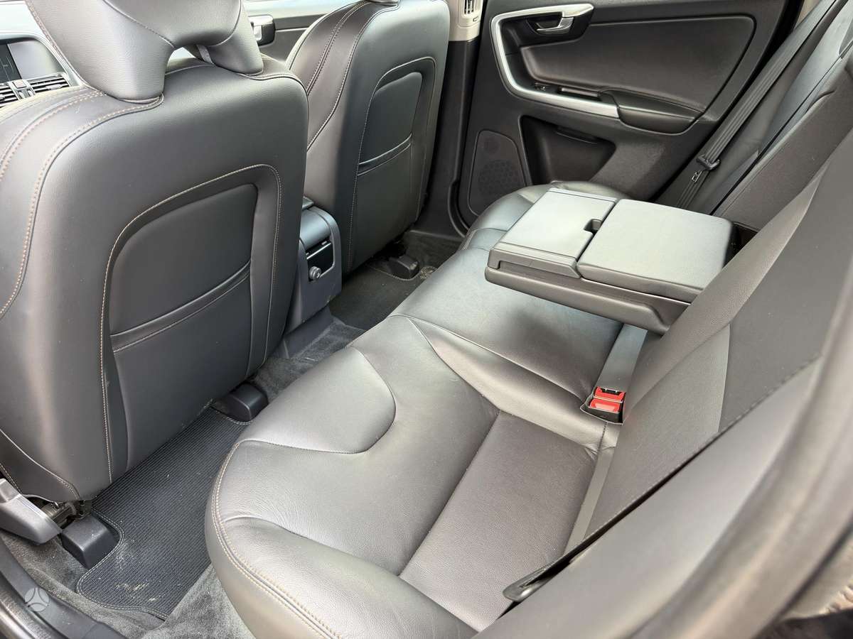 Volvo XC60 - 7