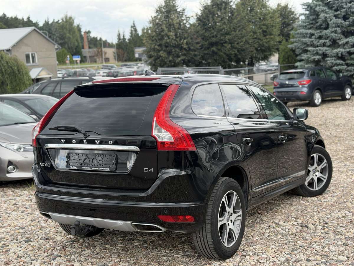 Volvo XC60 - 2
