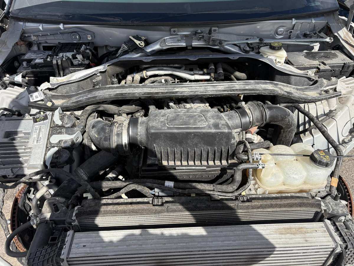 Ford Explorer engine