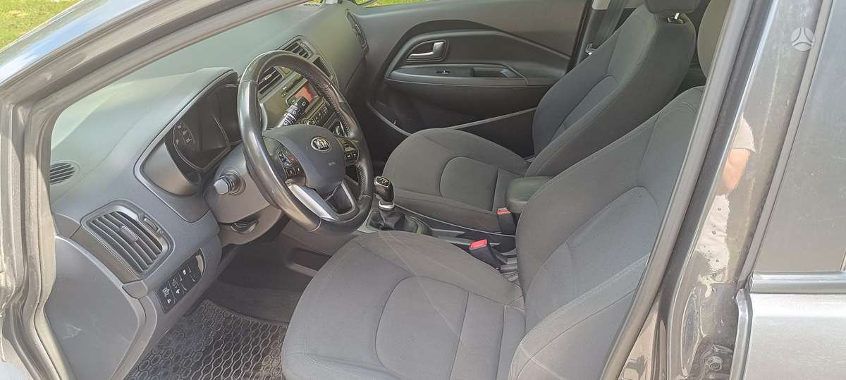Kia Rio, 1.4 l., hatchback