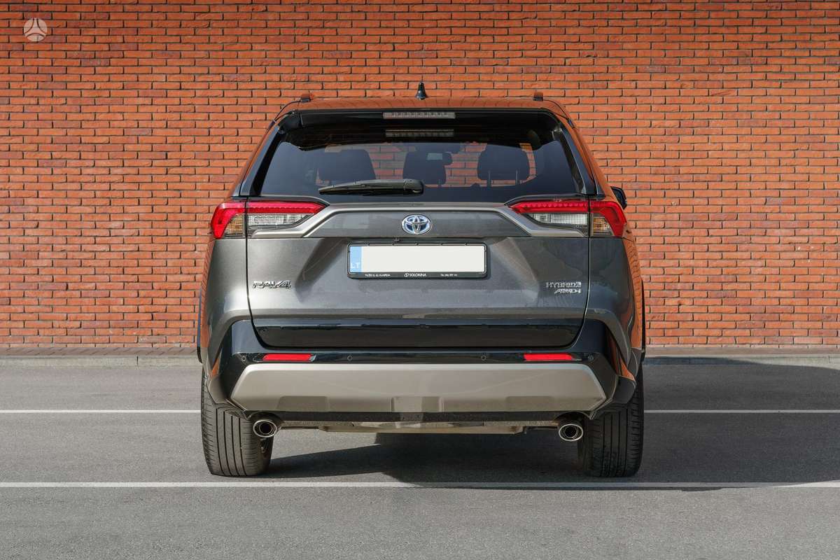 Toyota RAV4 - 5
