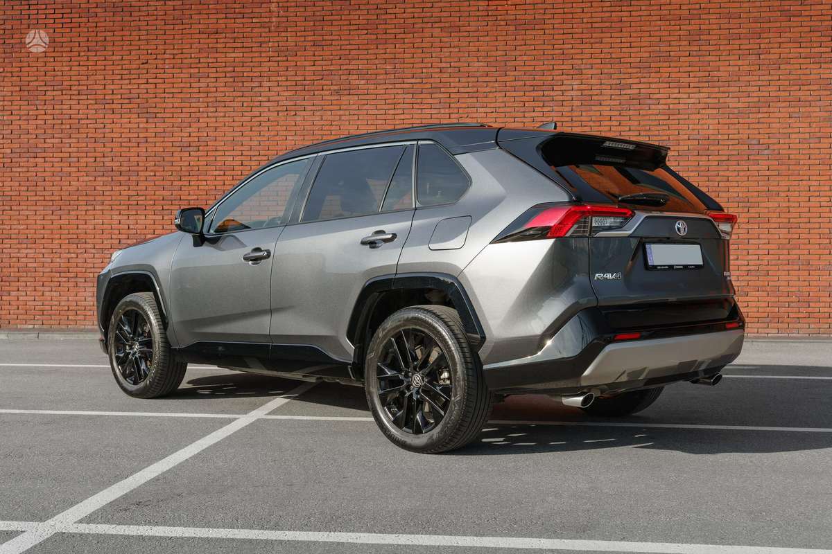 Toyota RAV4 - 7