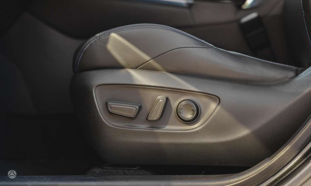 Toyota RAV4 - 9