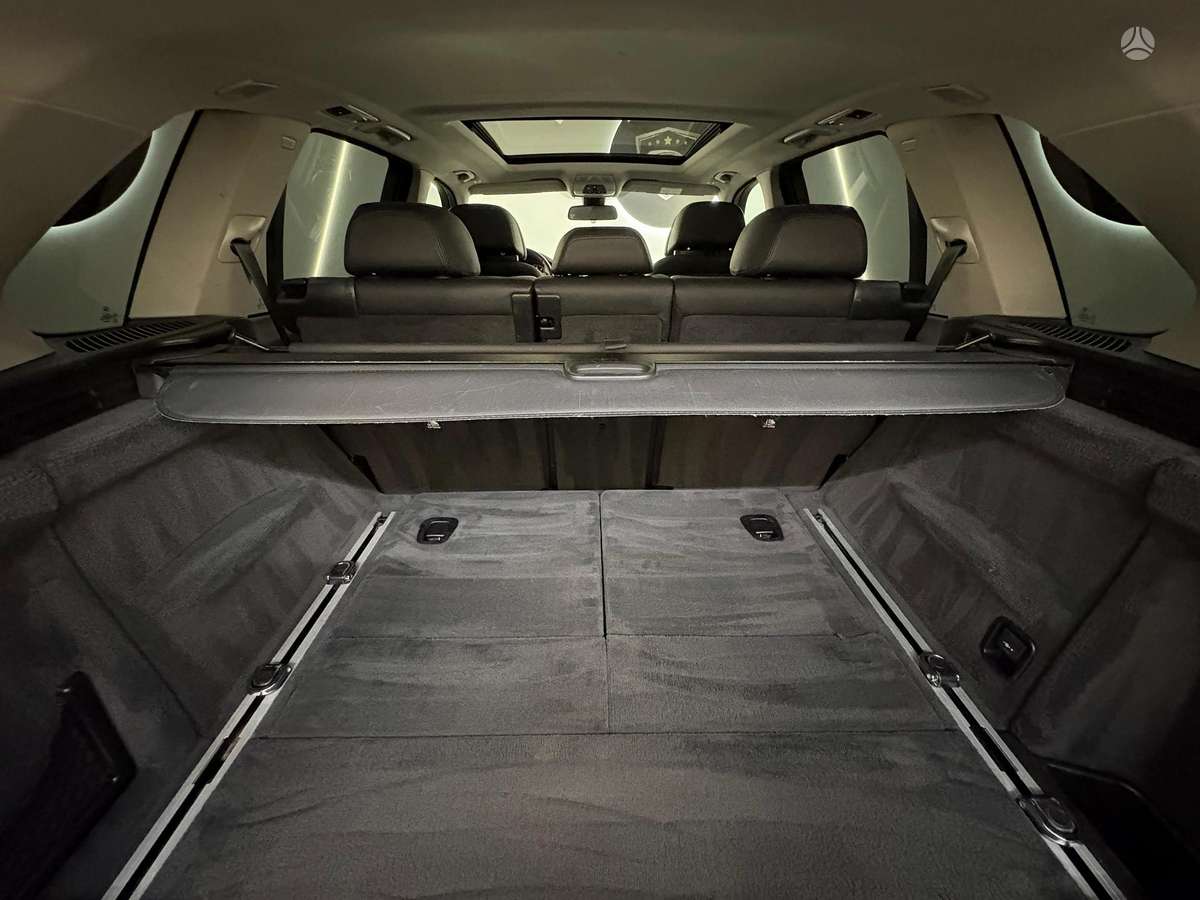 BMW X5, 2.0 l., off-road / crossover