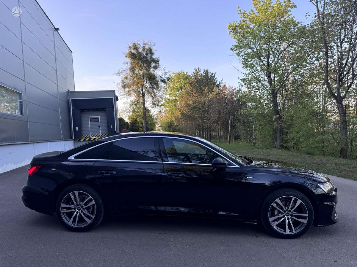 Audi A6, 2.0 l., Седан