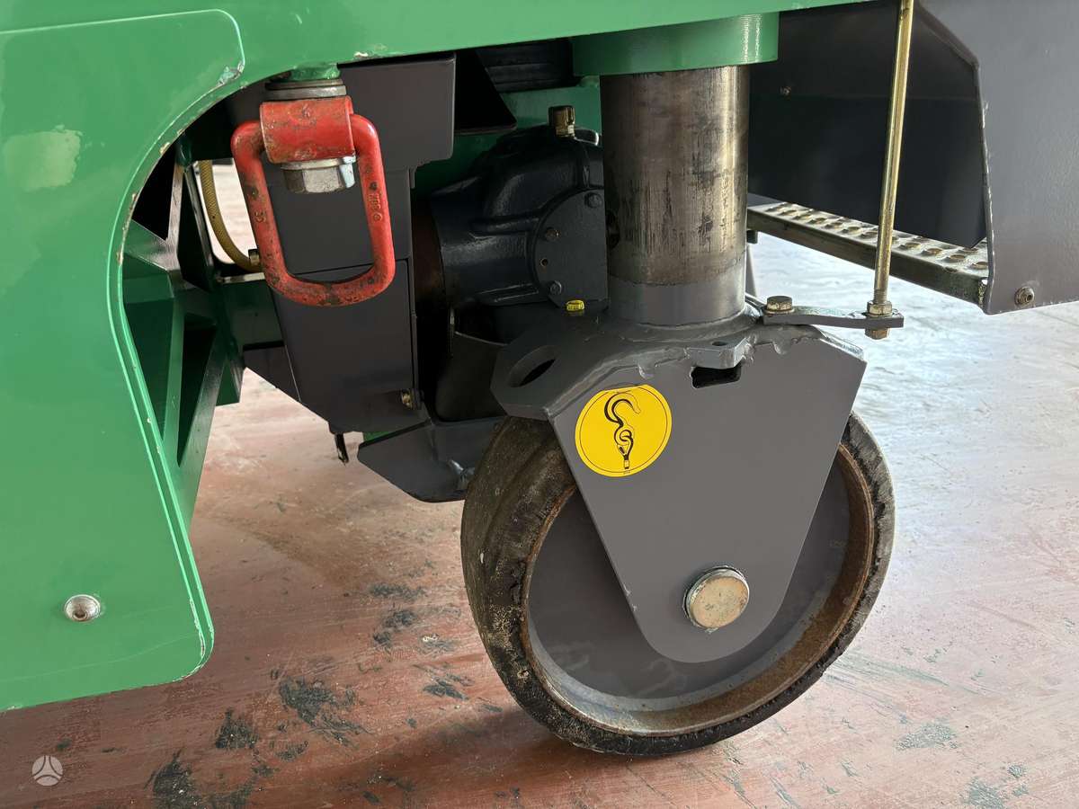 Wirtgen W35, paving machinery
