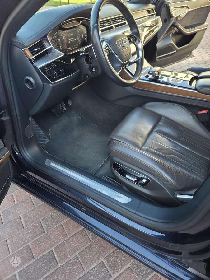 Audi A8 L, 3.0 l., Лимузин