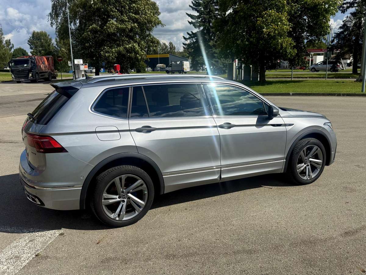 Volkswagen Tiguan Allspace - 7