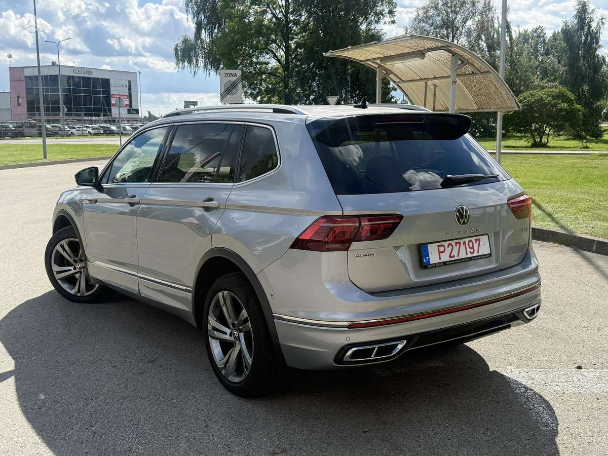 Volkswagen Tiguan Allspace - 9