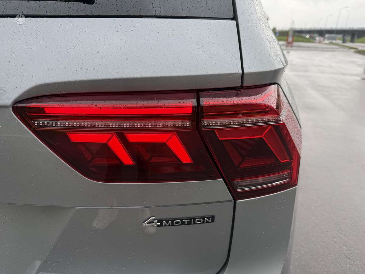 Volkswagen Tiguan Allspace - 12