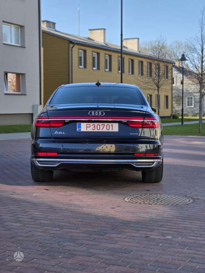 Audi A8 L, 3.0 l., Лимузин