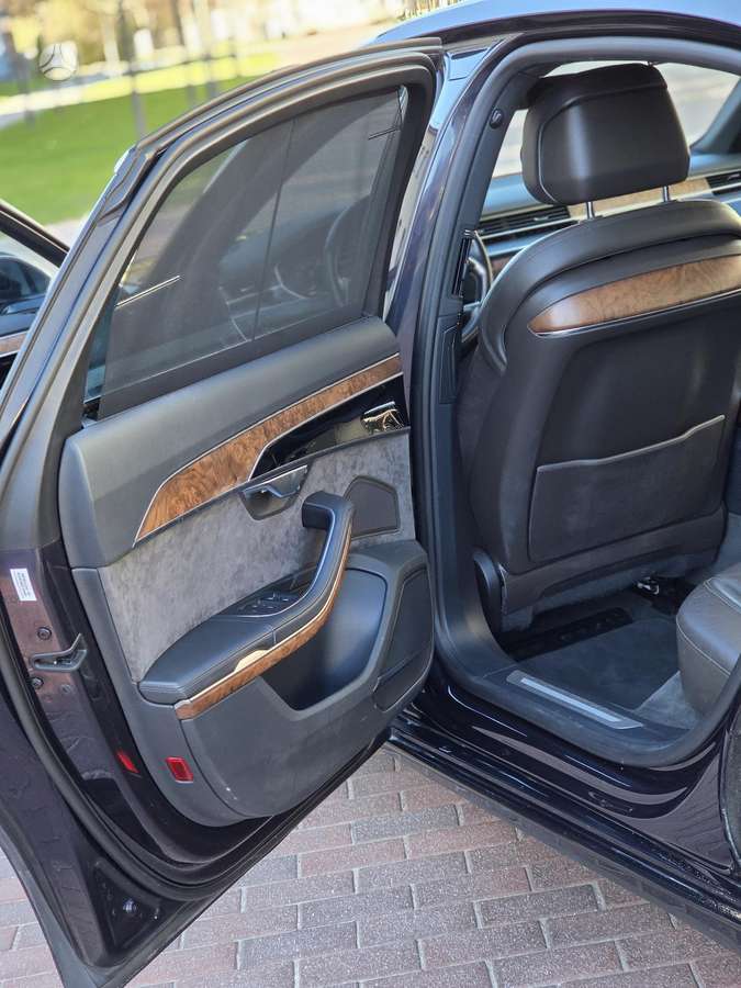 Audi A8 L, 3.0 l., Лимузин