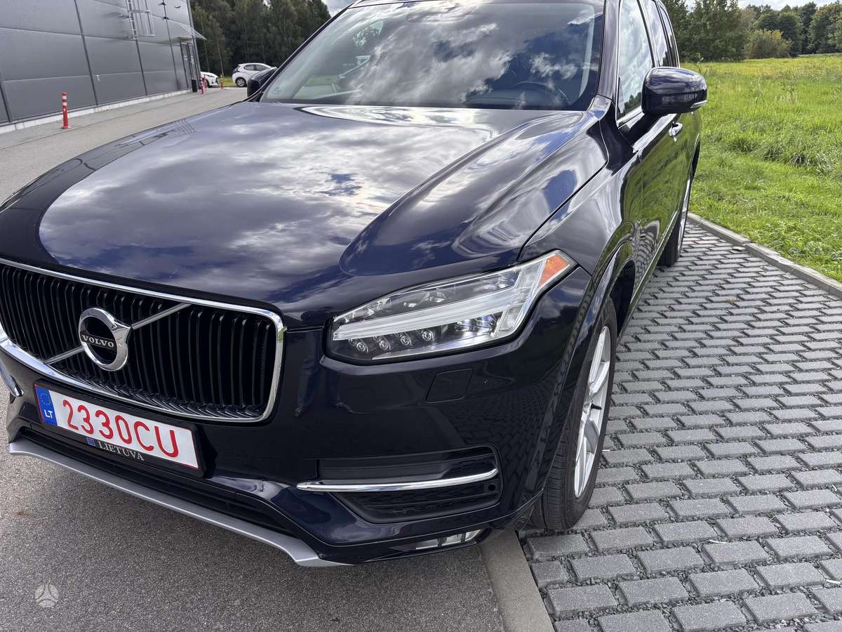 Volvo XC90, 2.0 l., off-road / crossover