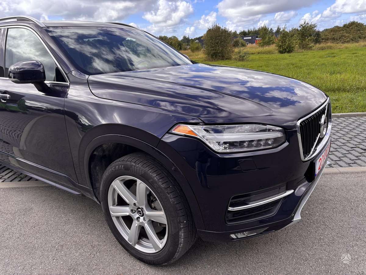 Volvo XC90 - 3