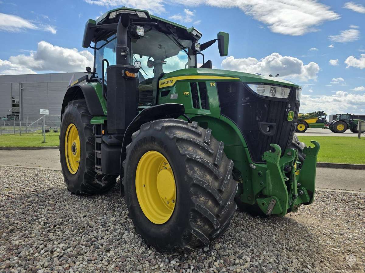John Deere 7R290, traktoriai