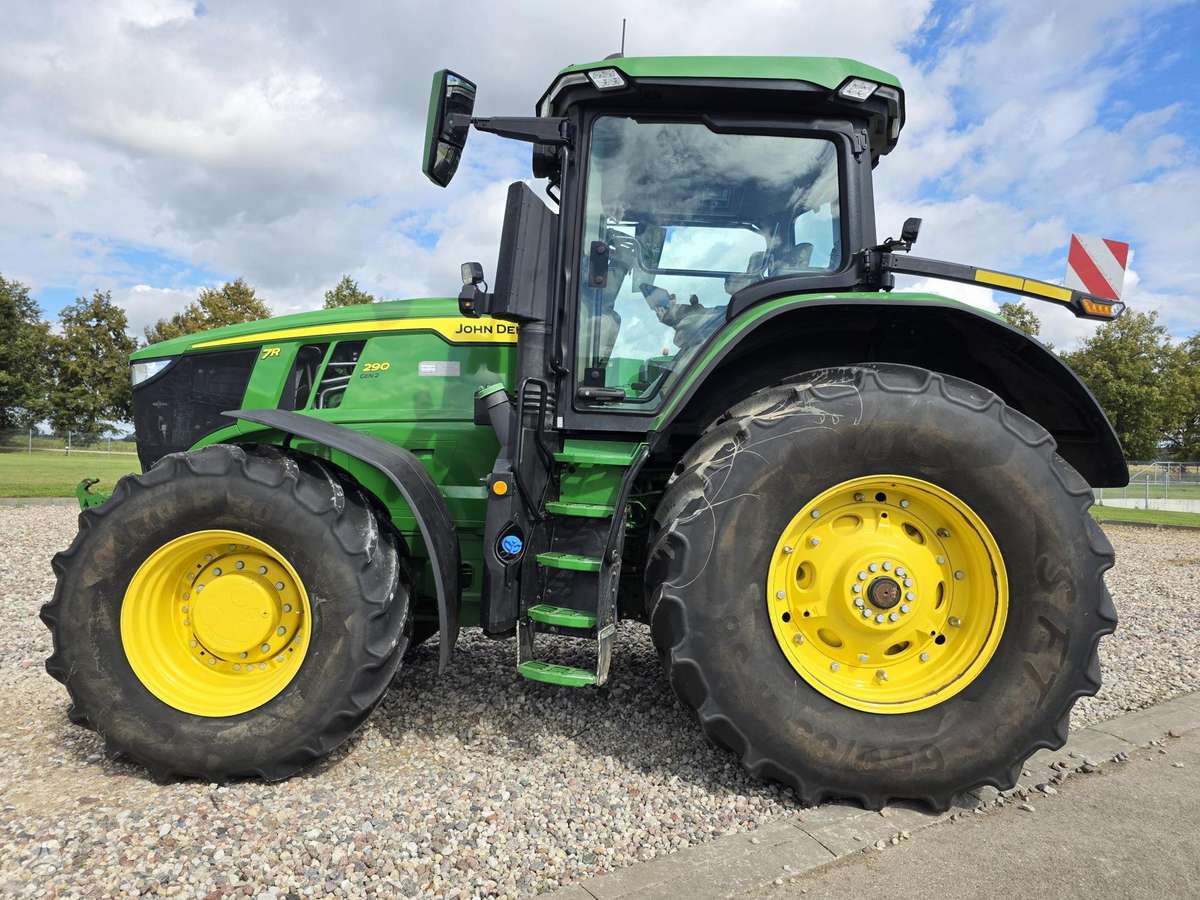 John Deere 7R290, traktoriai