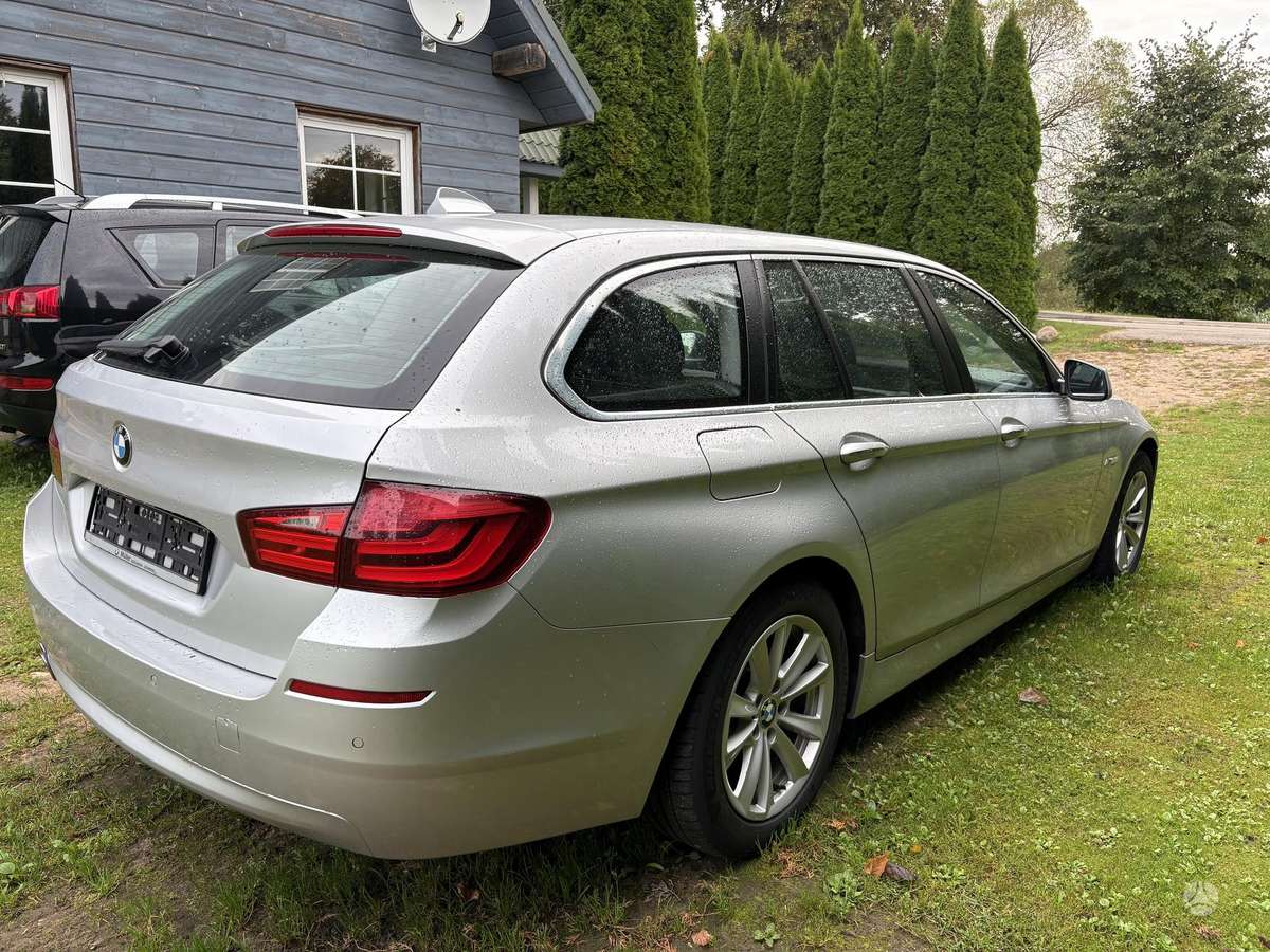BMW 520, 2.0 l., Седан