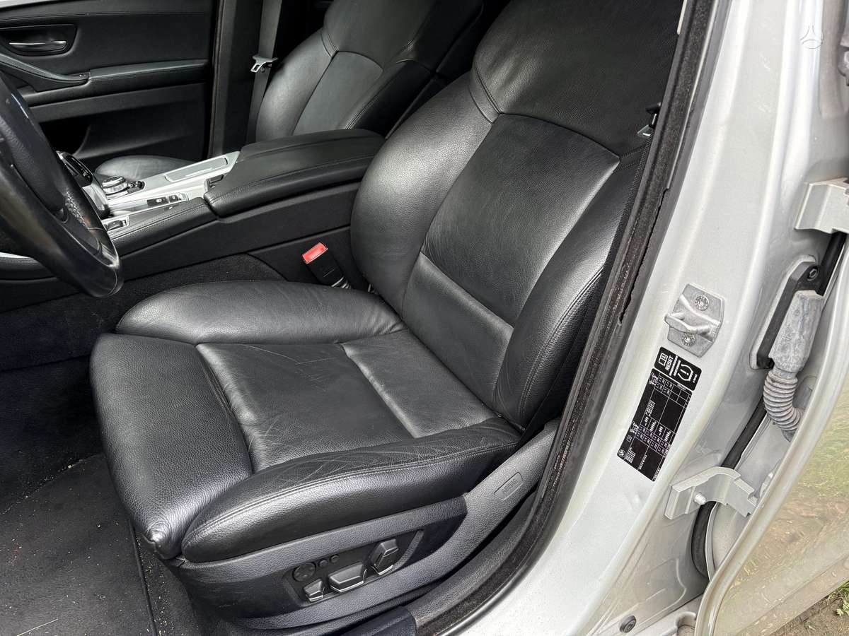 BMW 520, 2.0 l., Седан
