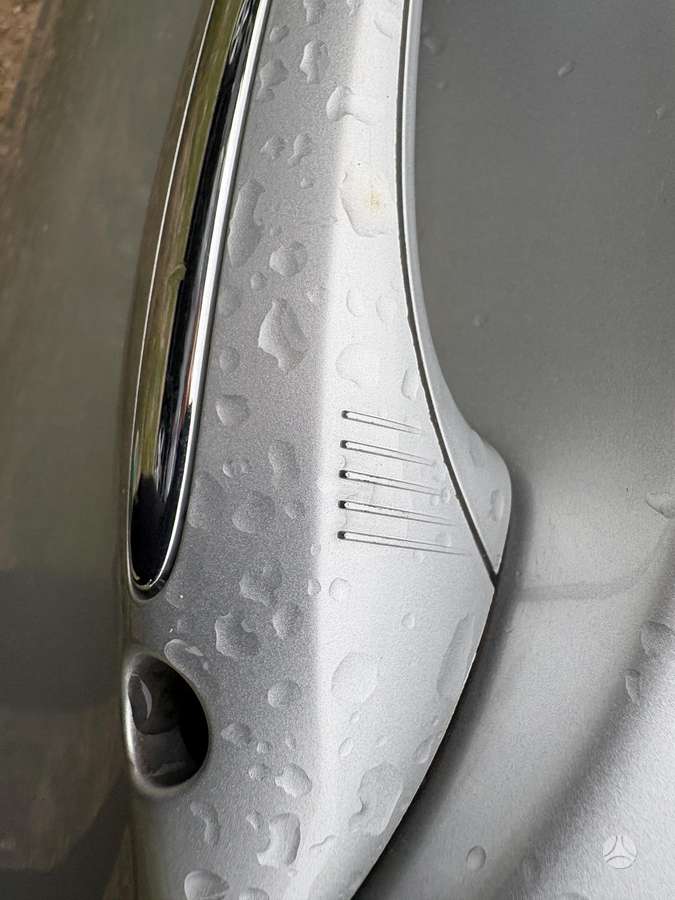 BMW 520, 2.0 l., Седан
