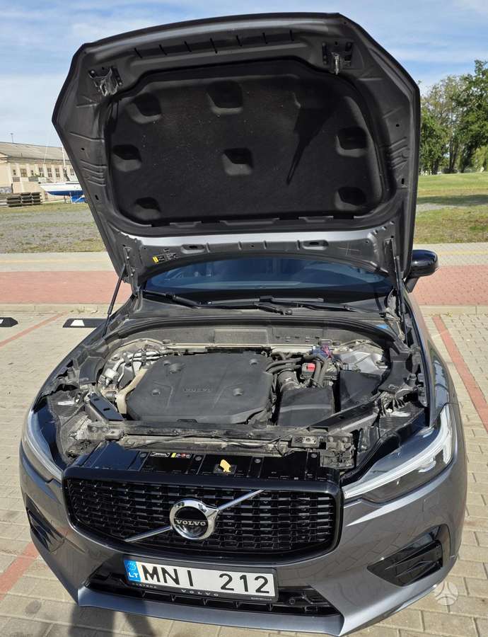 Volvo XC60 - 8