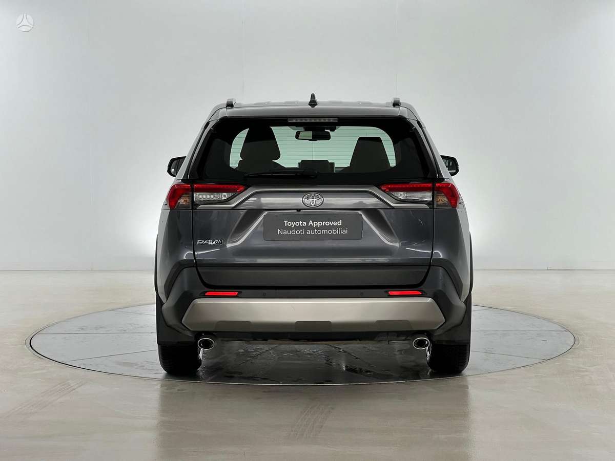 Toyota RAV4 - 4