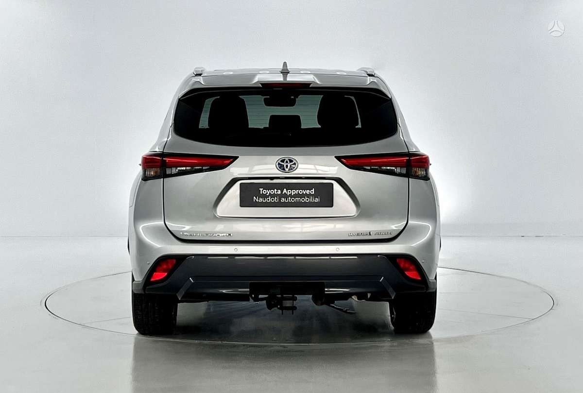 Toyota Highlander - 4