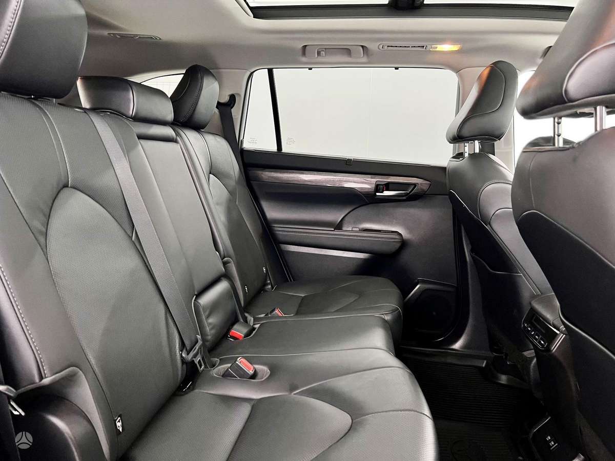 Toyota Highlander - 7