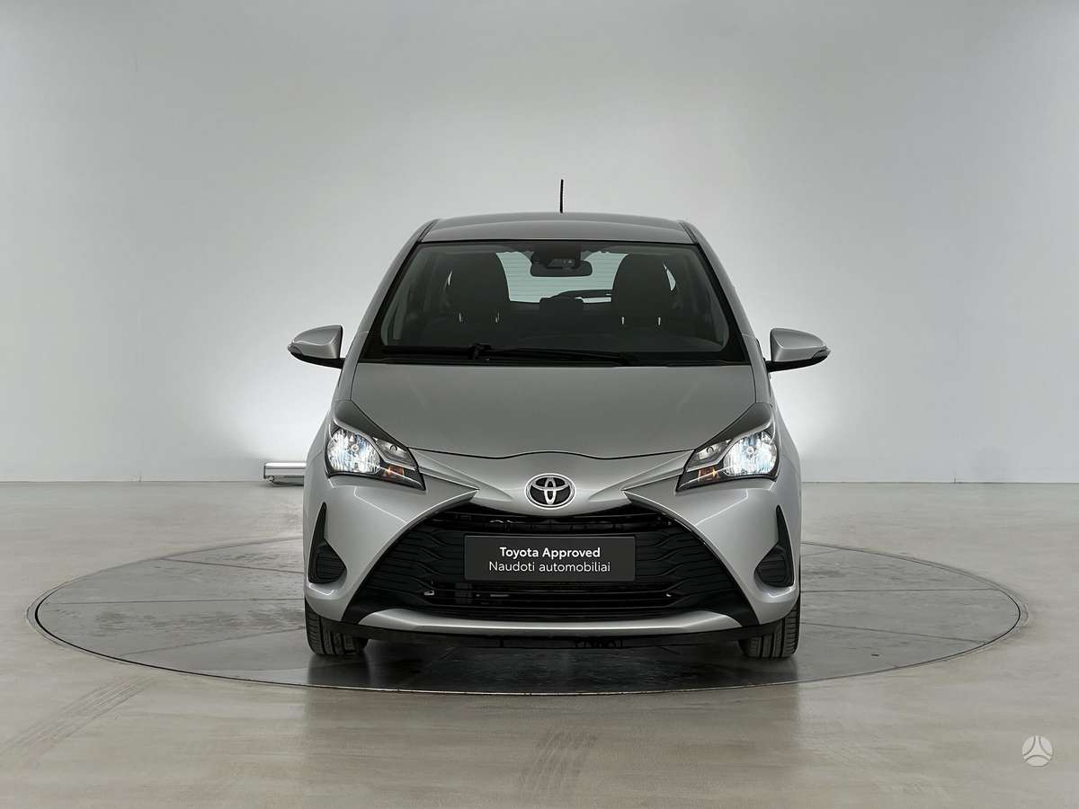Toyota Yaris - 5