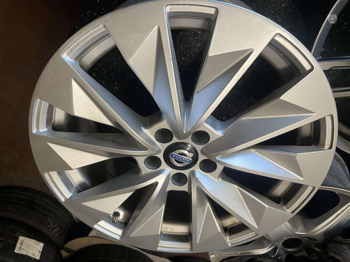 Volvo, light alloy, R19