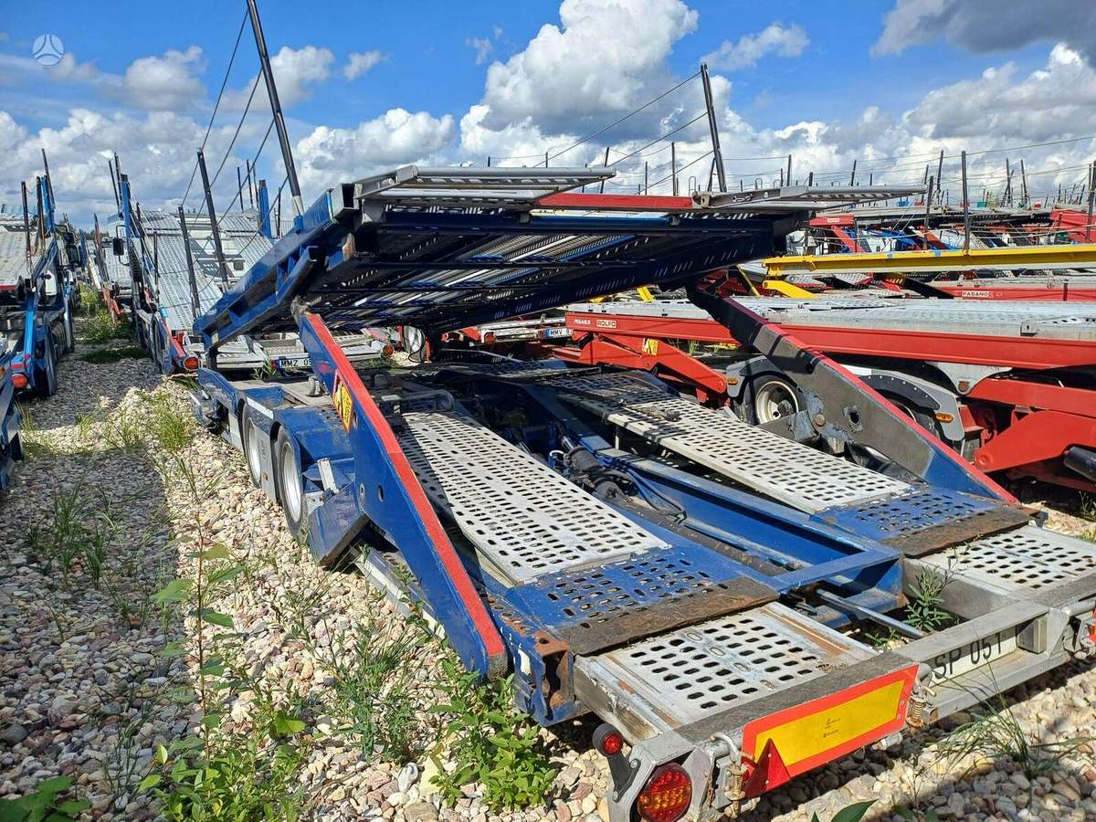 -Kita- Silver, auto transporter