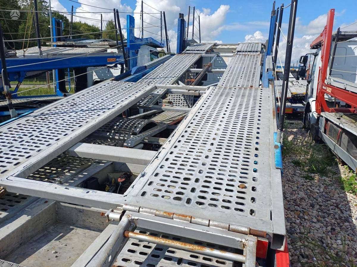 -Kita- Silver, auto transporter