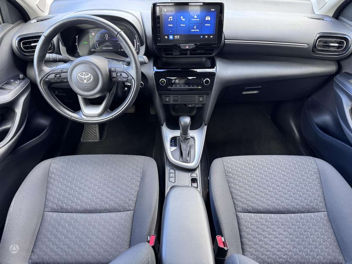 Toyota Yaris Cross - 4