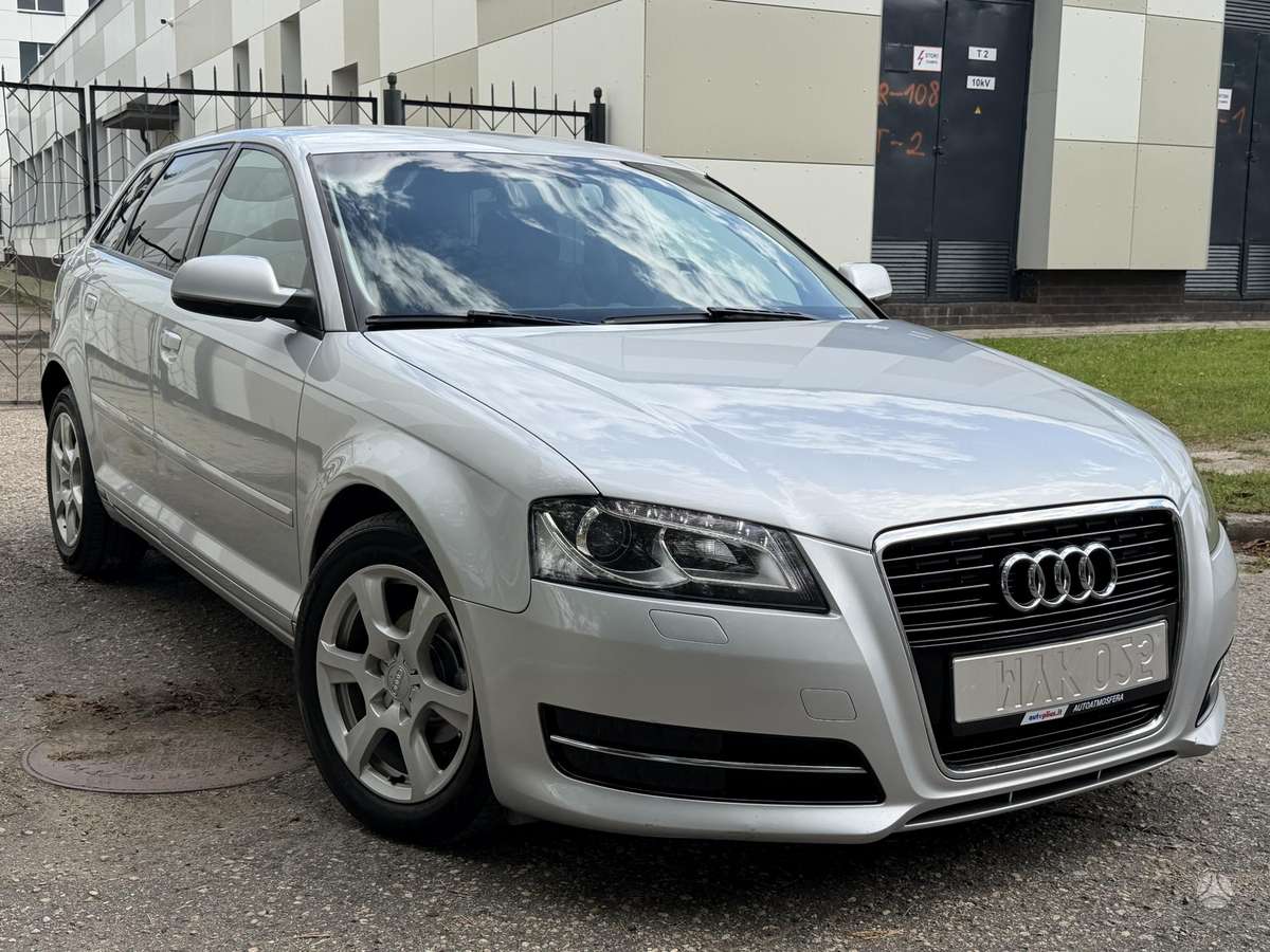 Audi A3, 1.6 l., hatchback