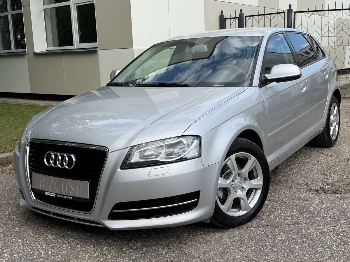 Audi A3, 1.6 l., hatchback