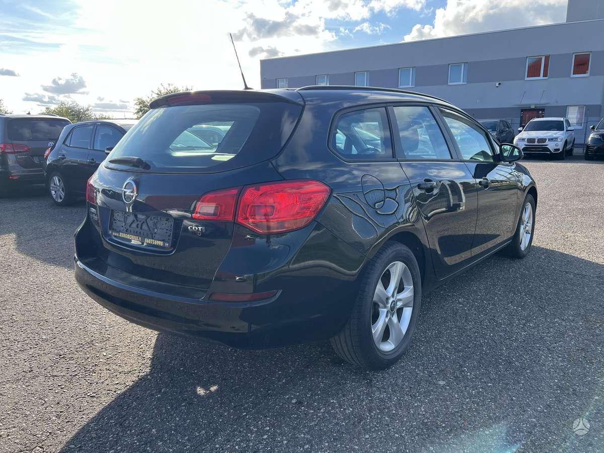 Opel Astra, 1.7 l., universalas