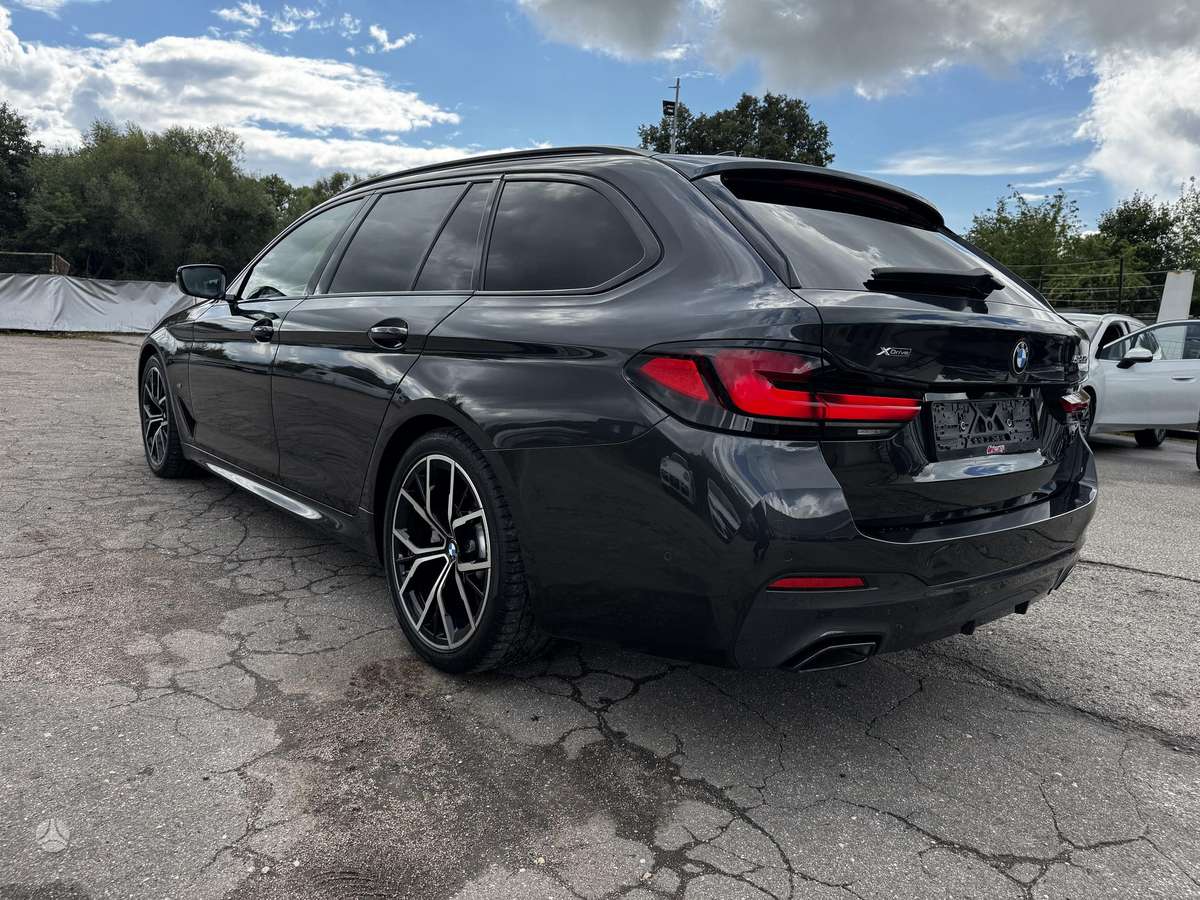 BMW 520, 2.0 l., wagon