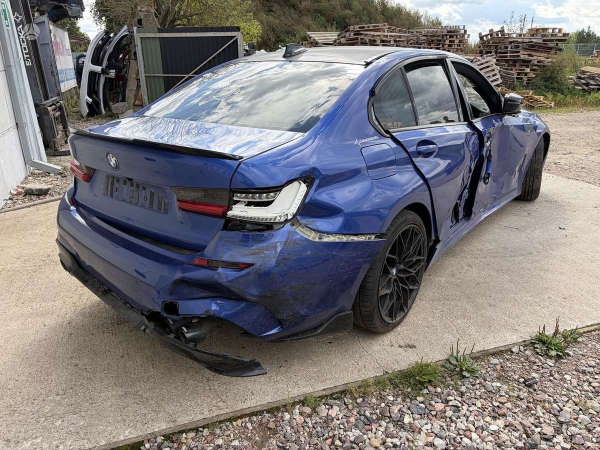 BMW 3 serija