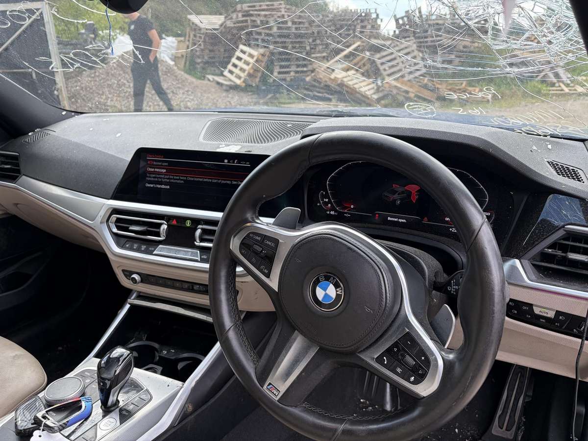 BMW 3 serija